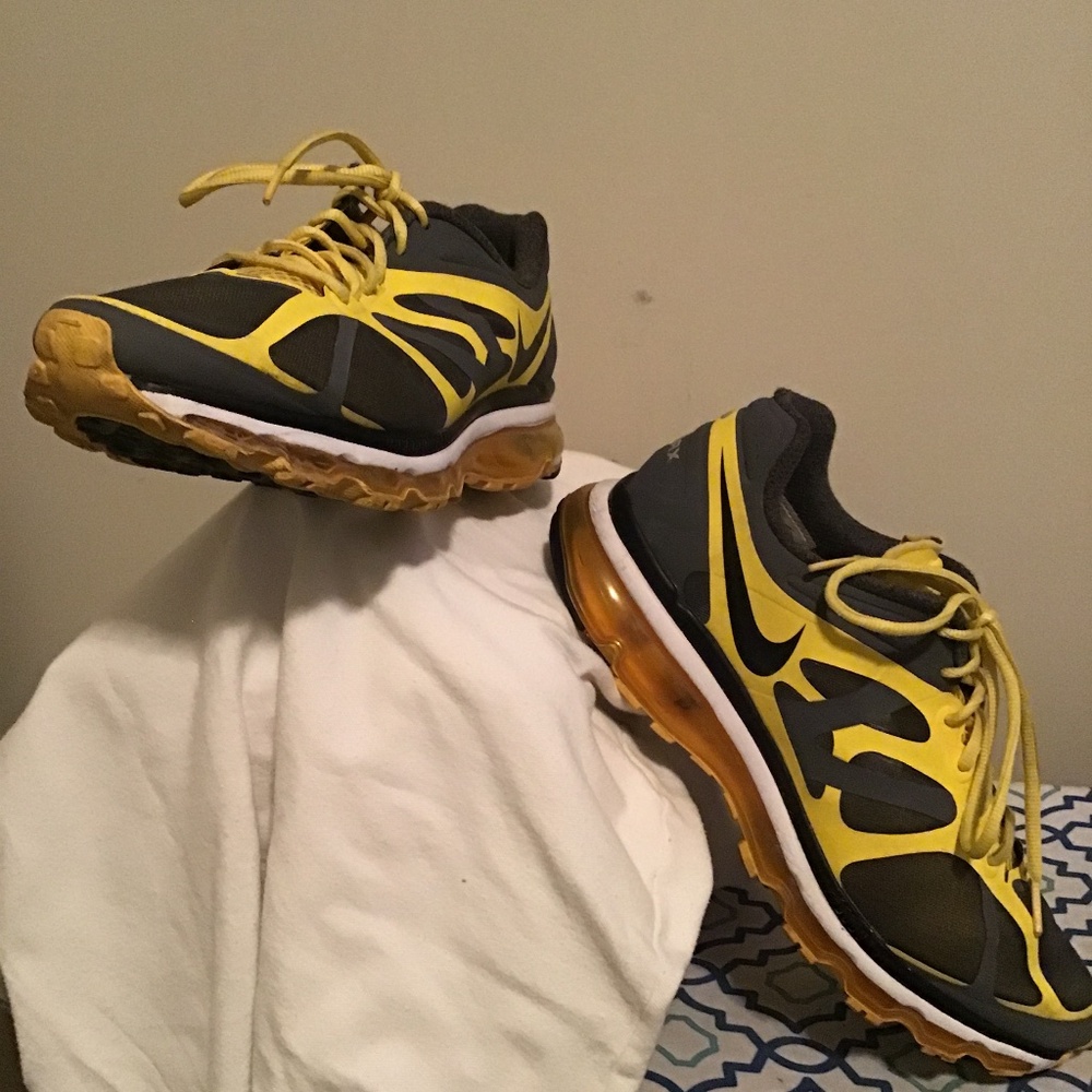🔥Best offers, Nike’s airmax, size 12, pre-owned condition, see pictures 🔥🔥